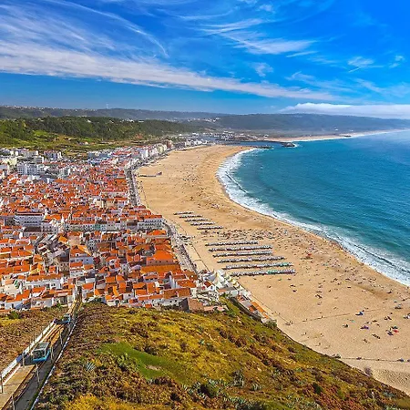 Parque de Campismo 1a Casa Azul Pataias
